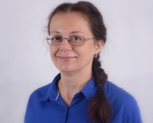 TARI Eszter